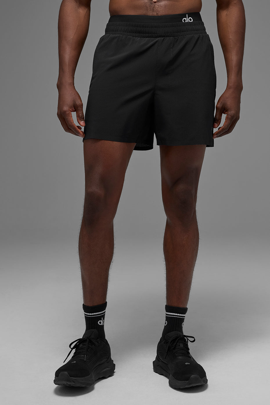 5" Traction Running Short - Black image 1