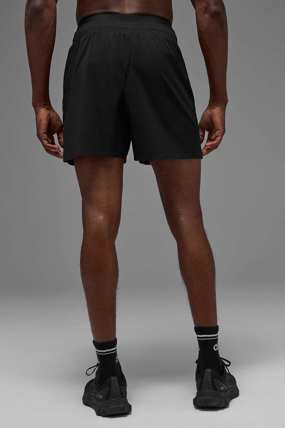 5" Traction Running Short - Black image 3