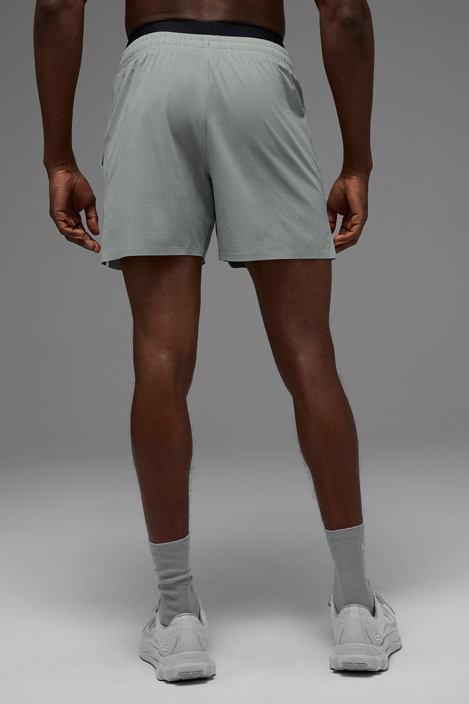5" Traction Running Short - Lunar Grey image 3