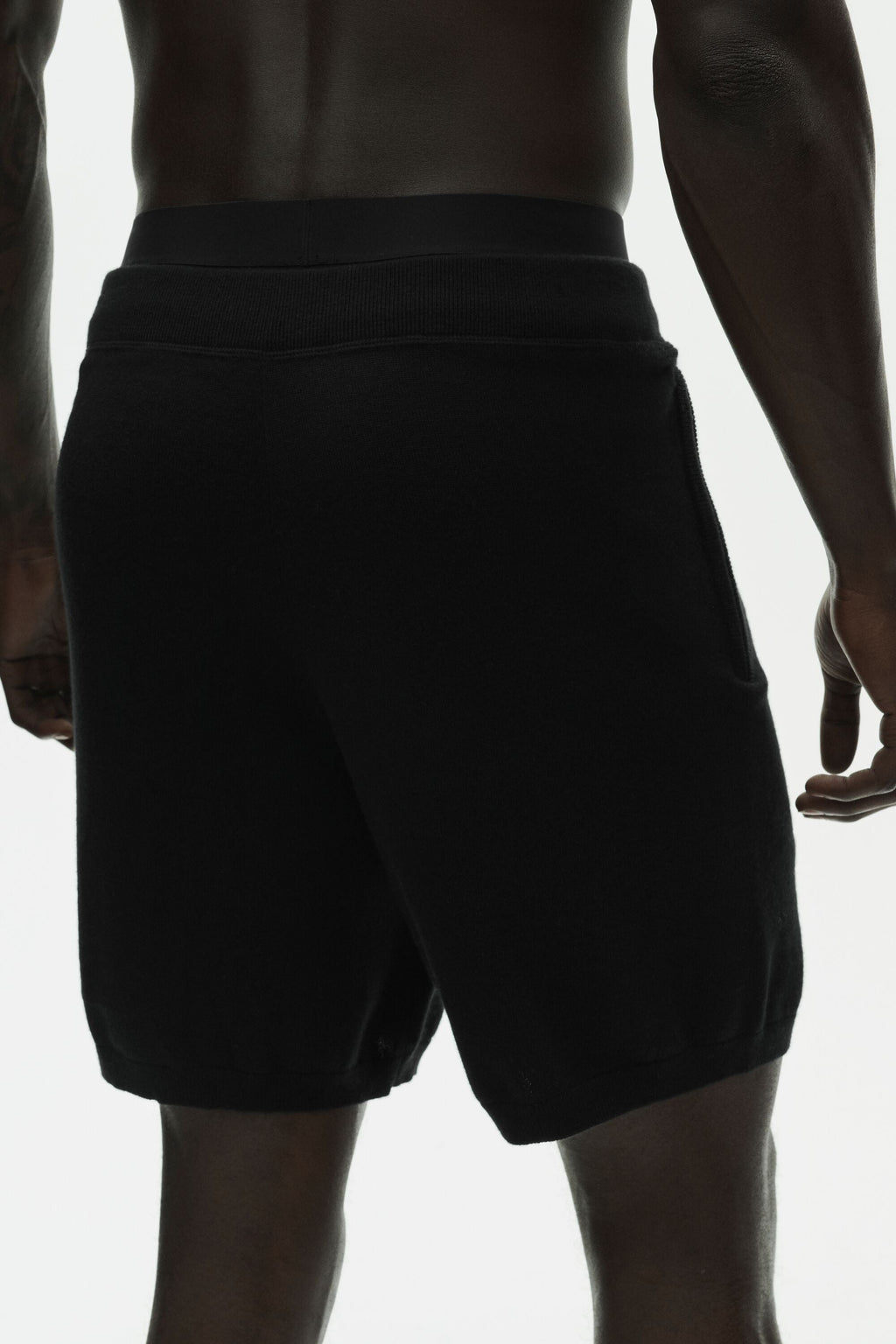 7" Cotton Cashmere Ever Soft Short - Black image 3