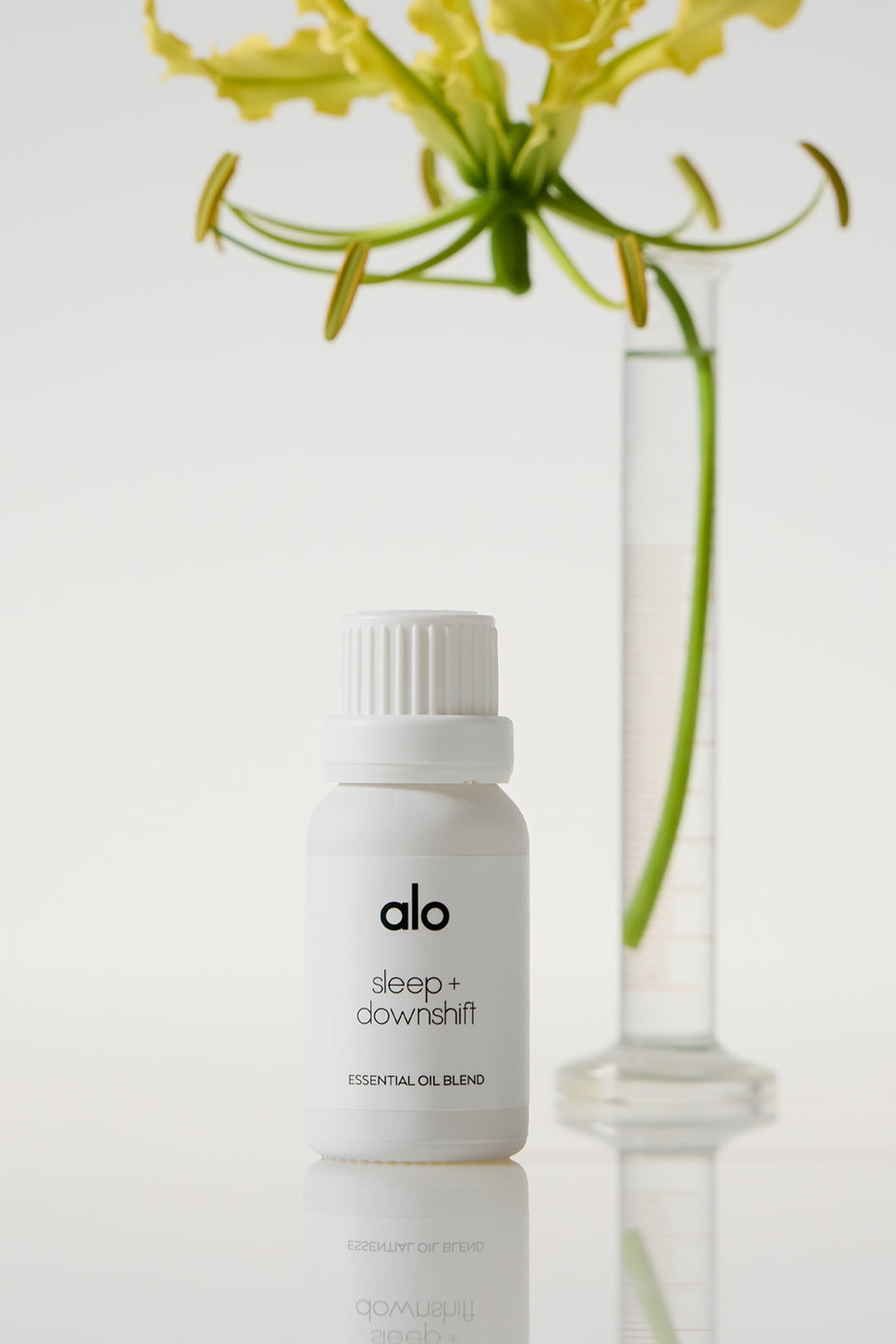 Sleep & Downshift Essential Oil Blend image 3
