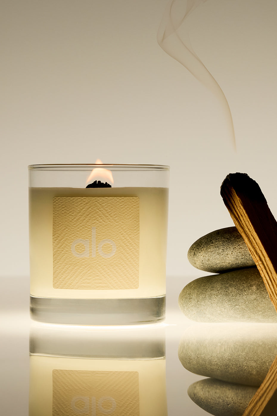 ALO Signature Candle - 8 oz image 1