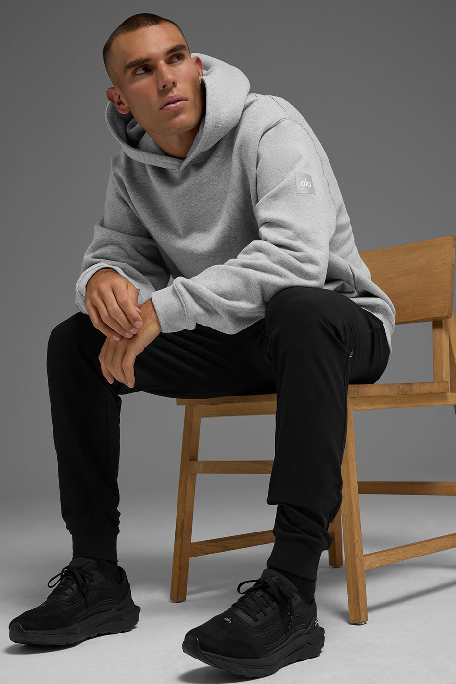 Renown Heavy Weight Hoodie - Athletic Heather Grey image 5