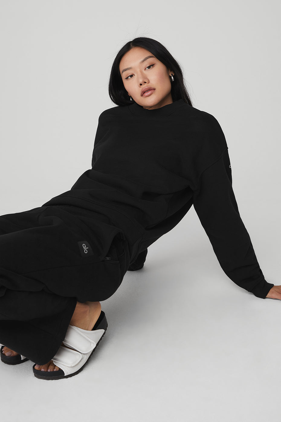 Renown Heavy Weight Crew Neck Pullover - Black image 4