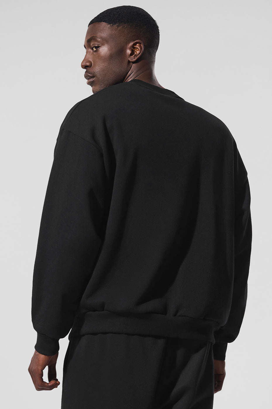 Accolade Crew Neck Pullover - Black image 2