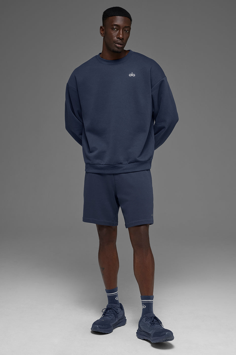 Accolade Crew Neck Pullover - Navy image 5