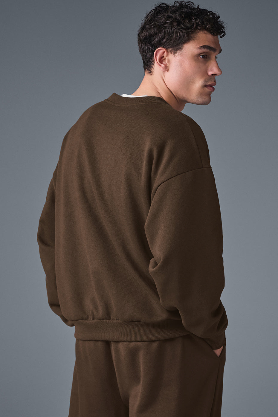 Accolade Crew Neck Pullover - Espresso image 3