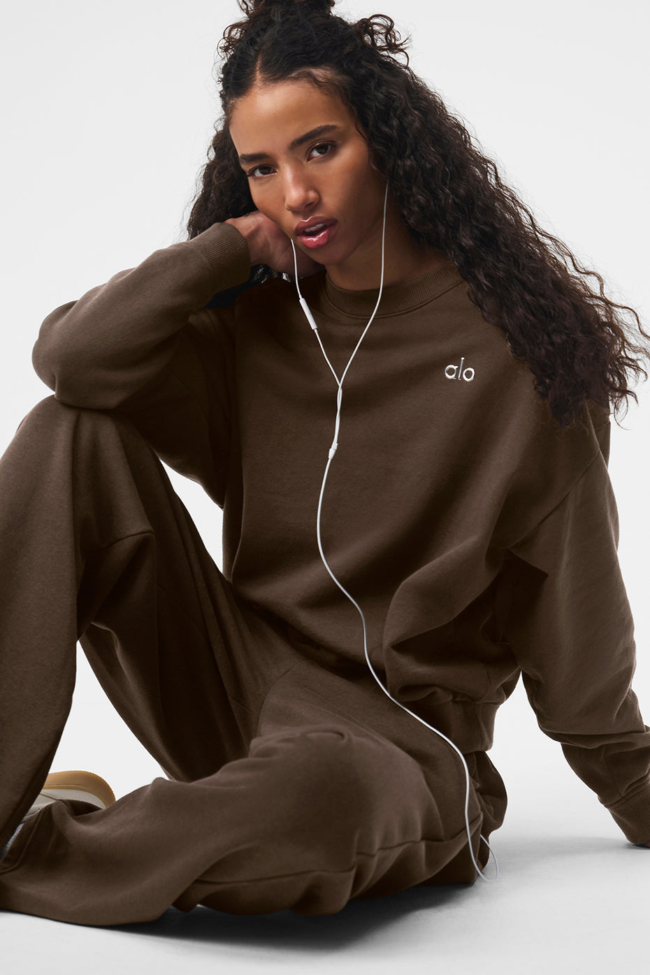 Accolade Crew Neck Pullover - Espresso image 4