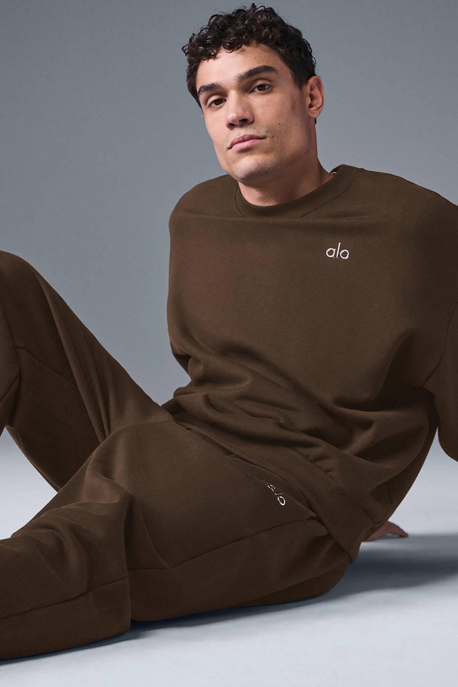 Accolade Crew Neck Pullover - Espresso image 5