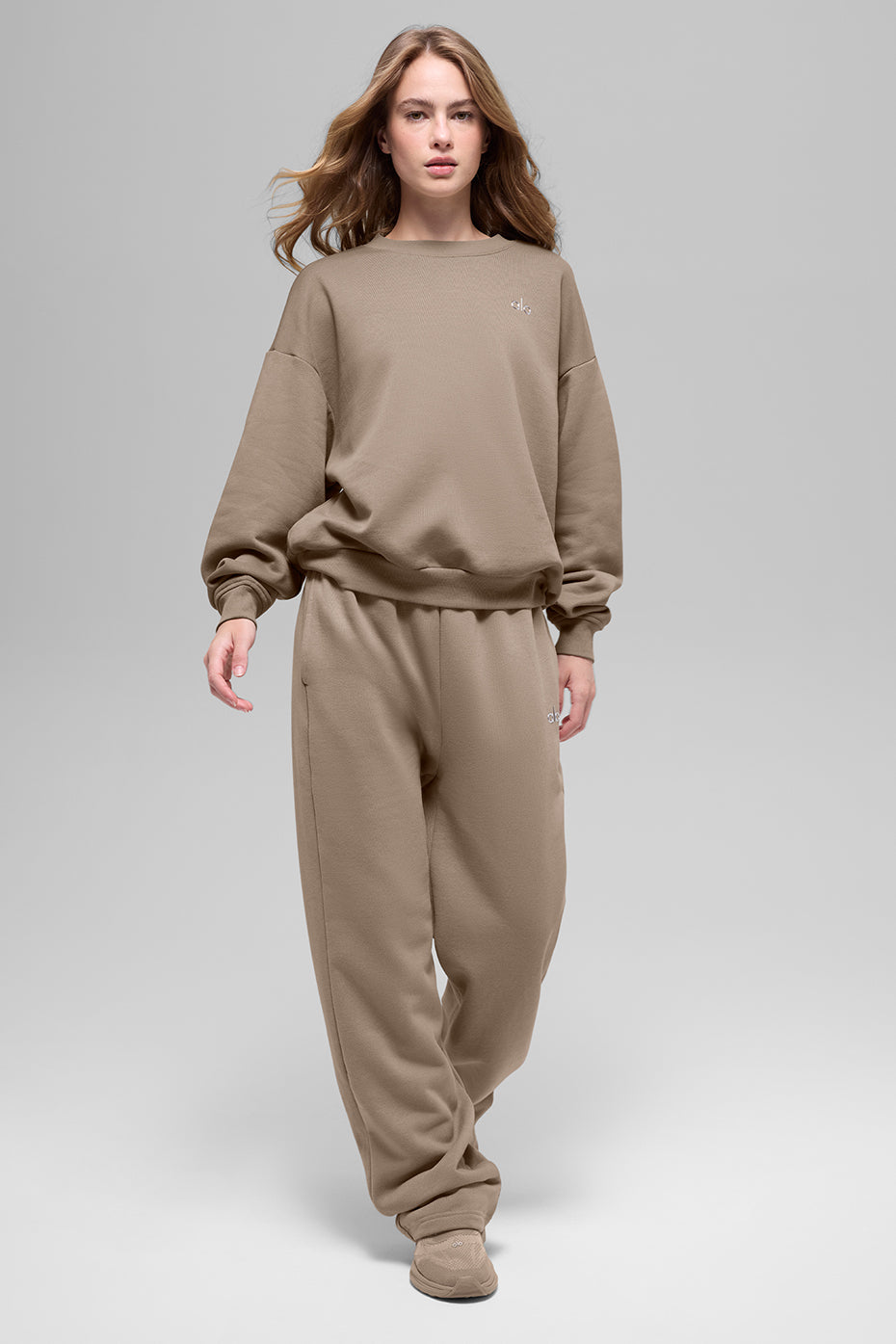Accolade Crew Neck Pullover - Gravel image 5