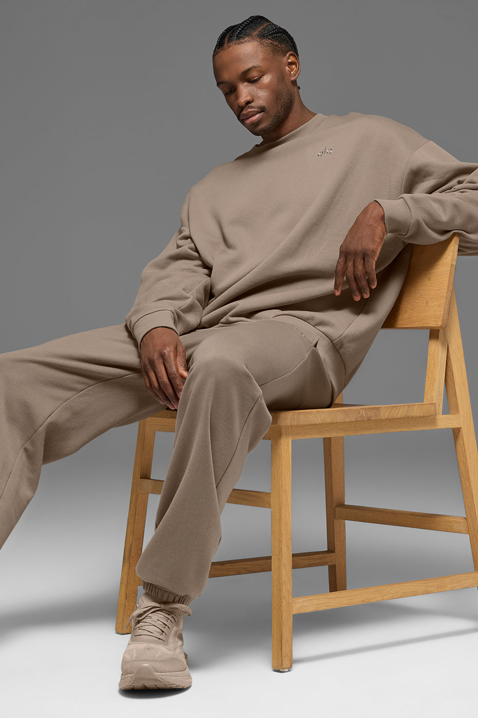 Accolade Crew Neck Pullover - Gravel image 5