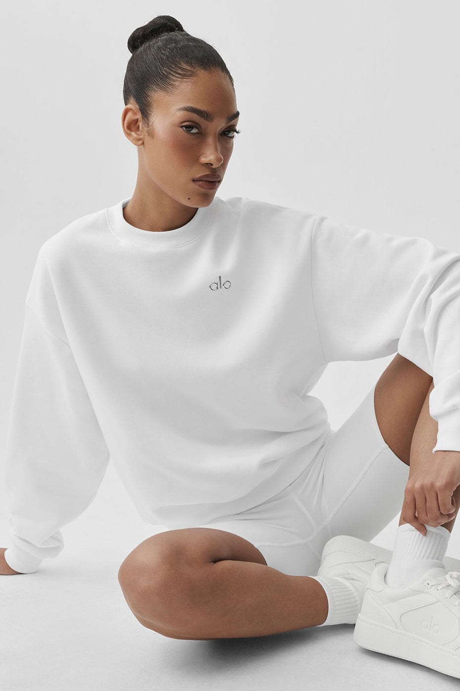 Accolade Crew Neck Pullover - White image 3