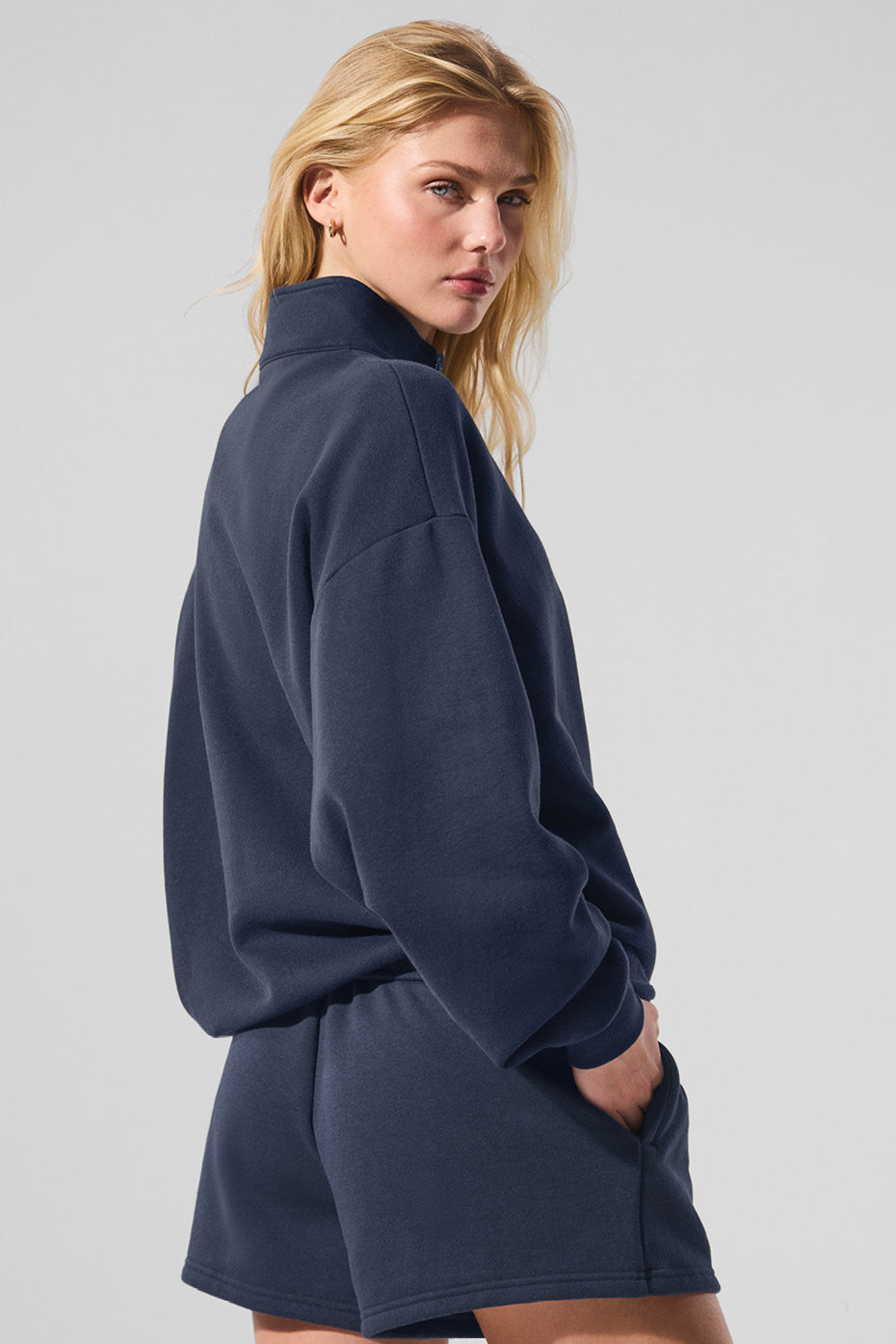Accolade 1/4 Zip Pullover - Navy image 3