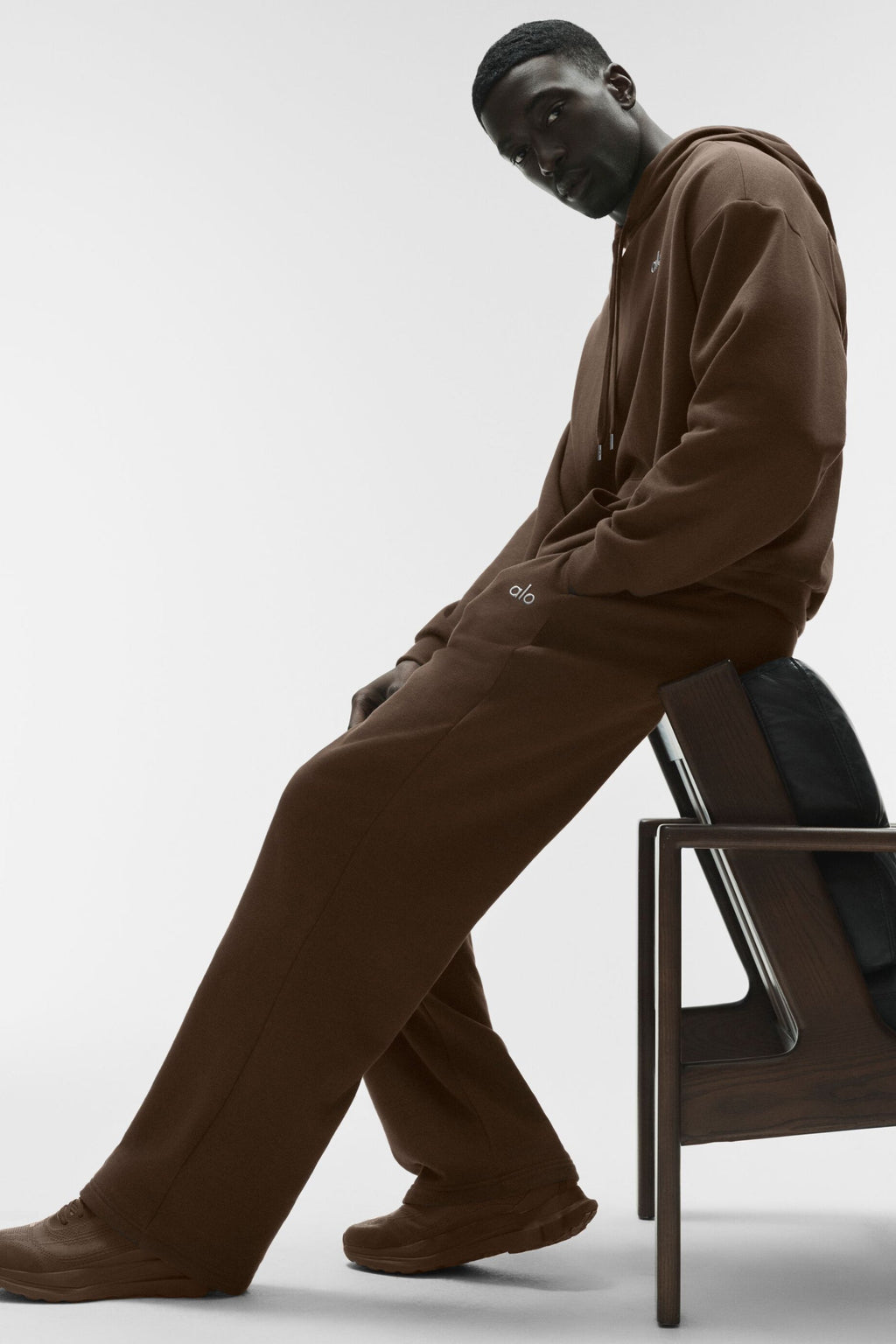 Accolade Straight Leg Sweatpant - Espresso image 5