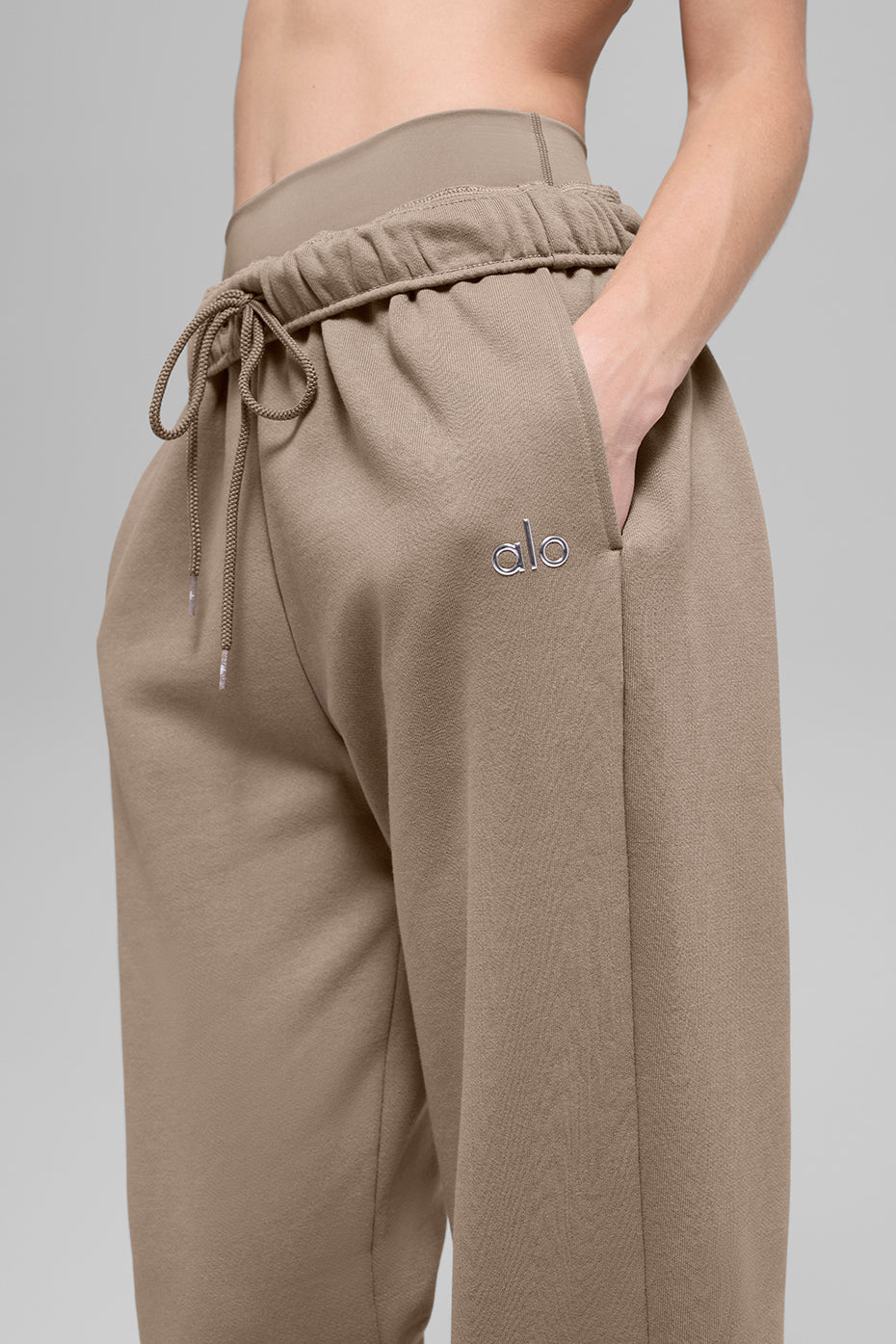 Accolade Straight Leg Sweatpant - Gravel image 3
