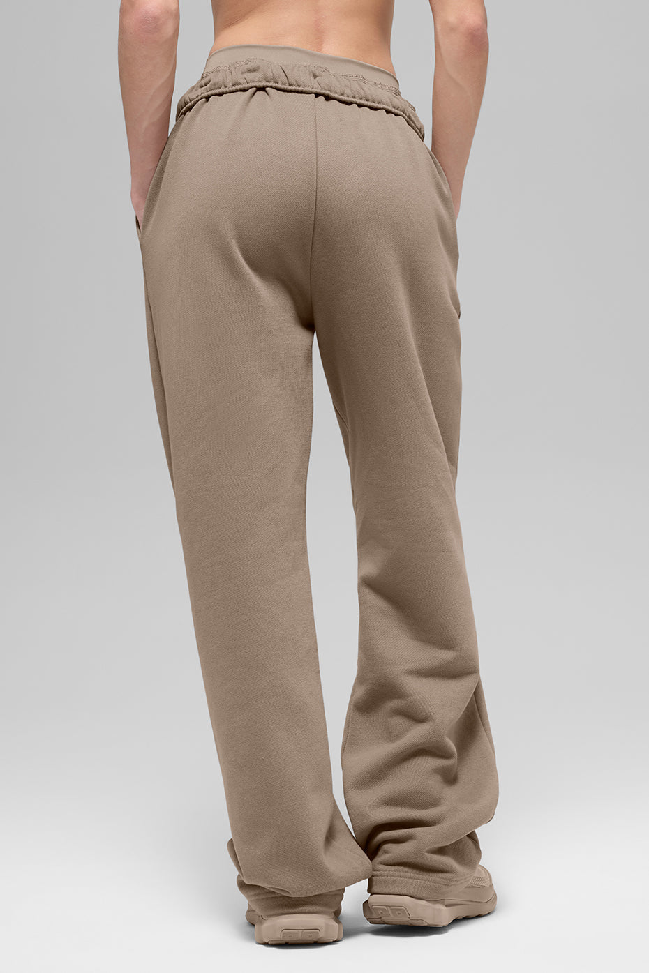 Accolade Straight Leg Sweatpant - Gravel image 2