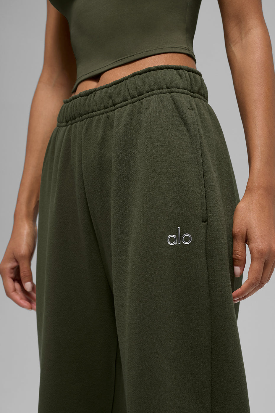 Accolade Straight Leg Sweatpant - Green Olive image 2