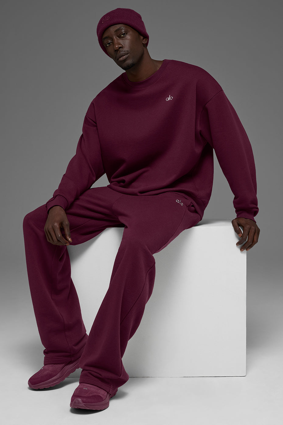 Accolade Straight Leg Sweatpant - Burgundy image 6
