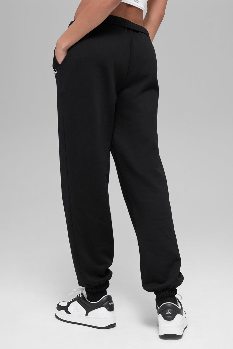 Accolade Sweatpant - Black image 4