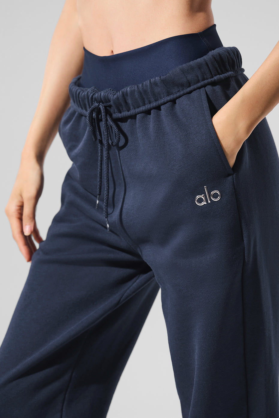 Accolade Sweatpant - Navy image 3