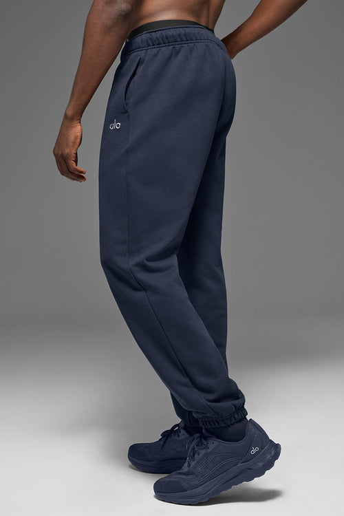 Accolade Sweatpant - Navy image 2