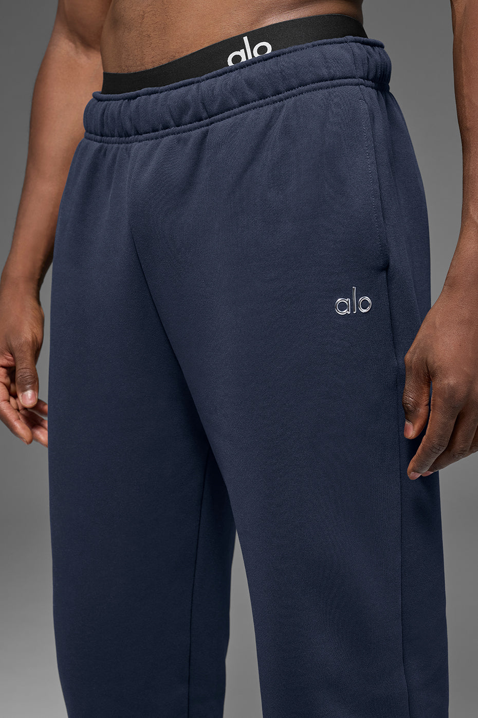 Accolade Sweatpant - Navy image 3