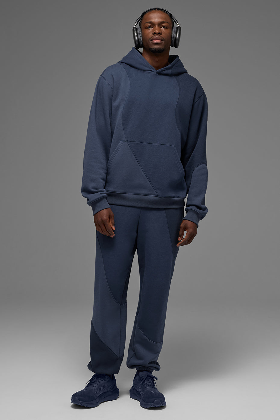Make Waves Sweatpant - Navy Tonal image 6