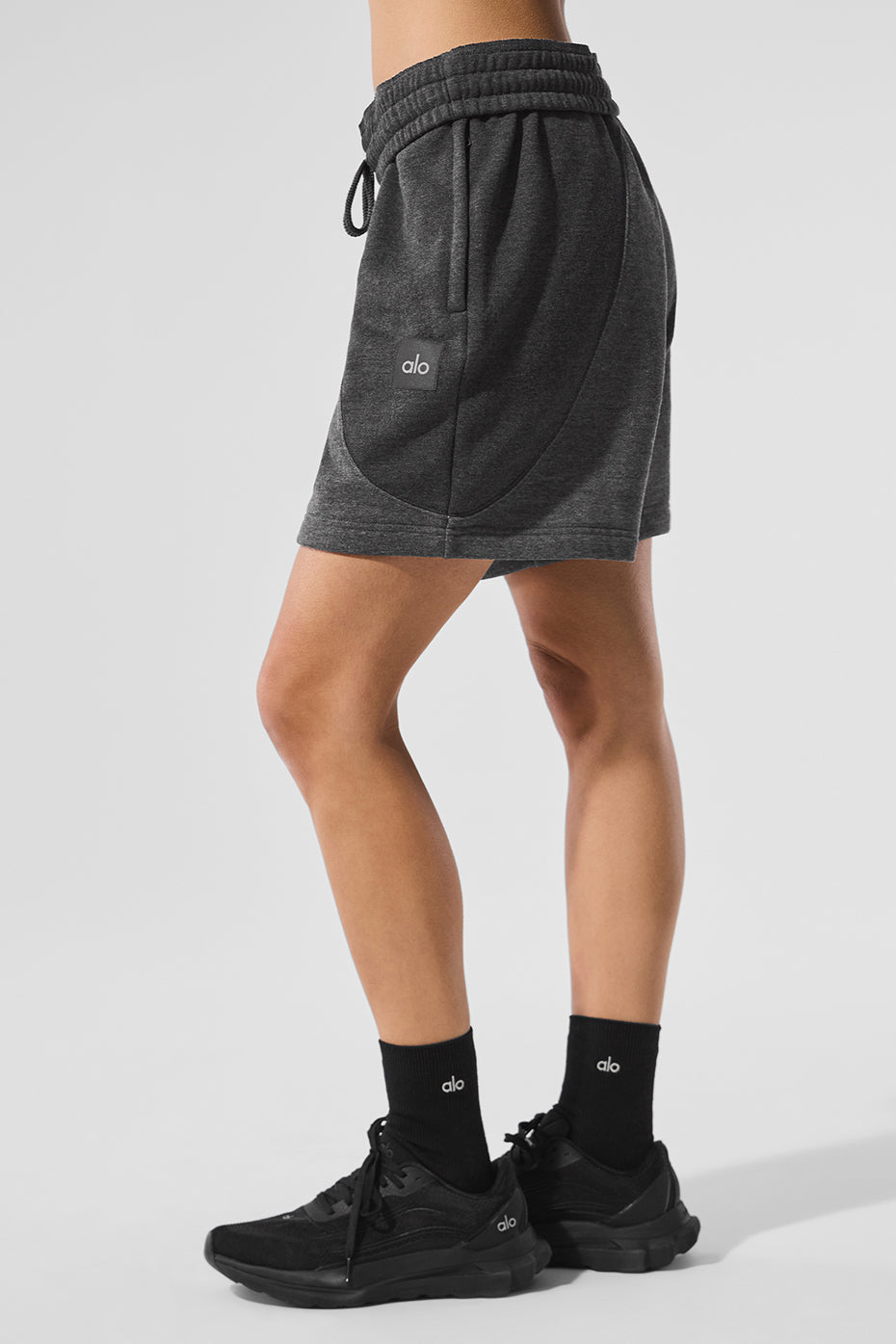7" Make Waves Short - Dark Heather Grey Tonal image 4