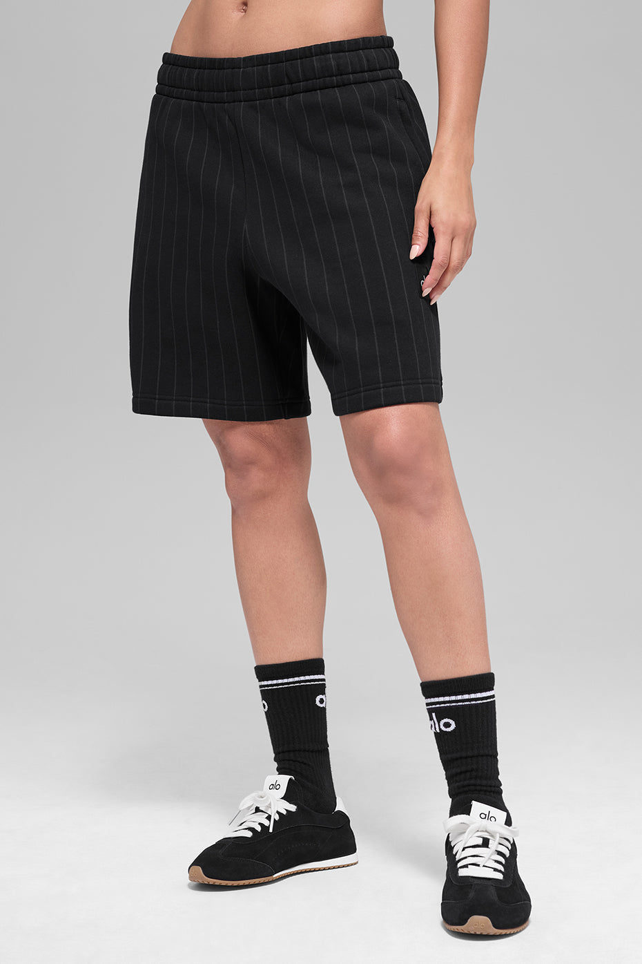 7" Pinstripe Short - Black Pinstripe image 1