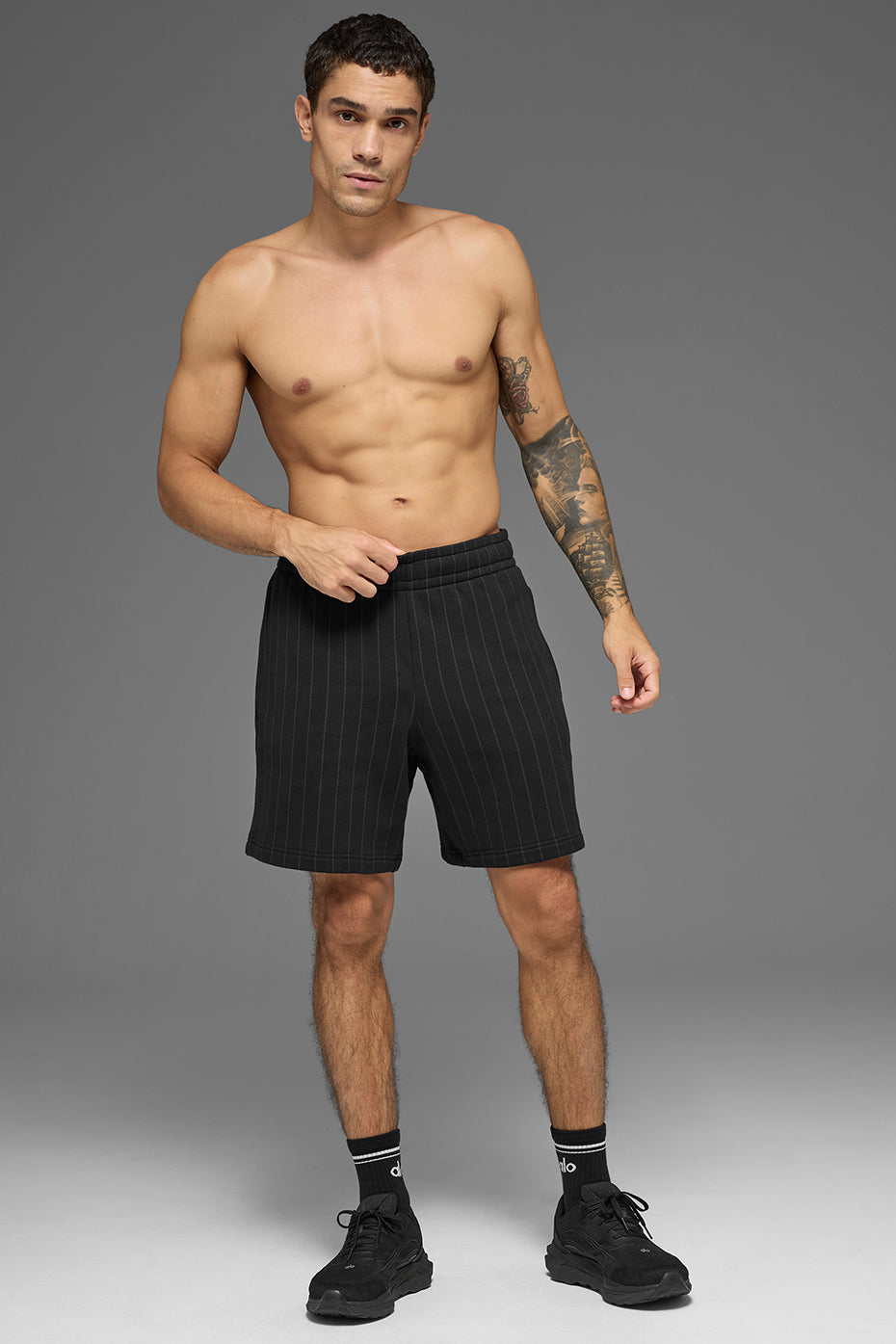 7" Pinstripe Short - Black Pinstripe image 6