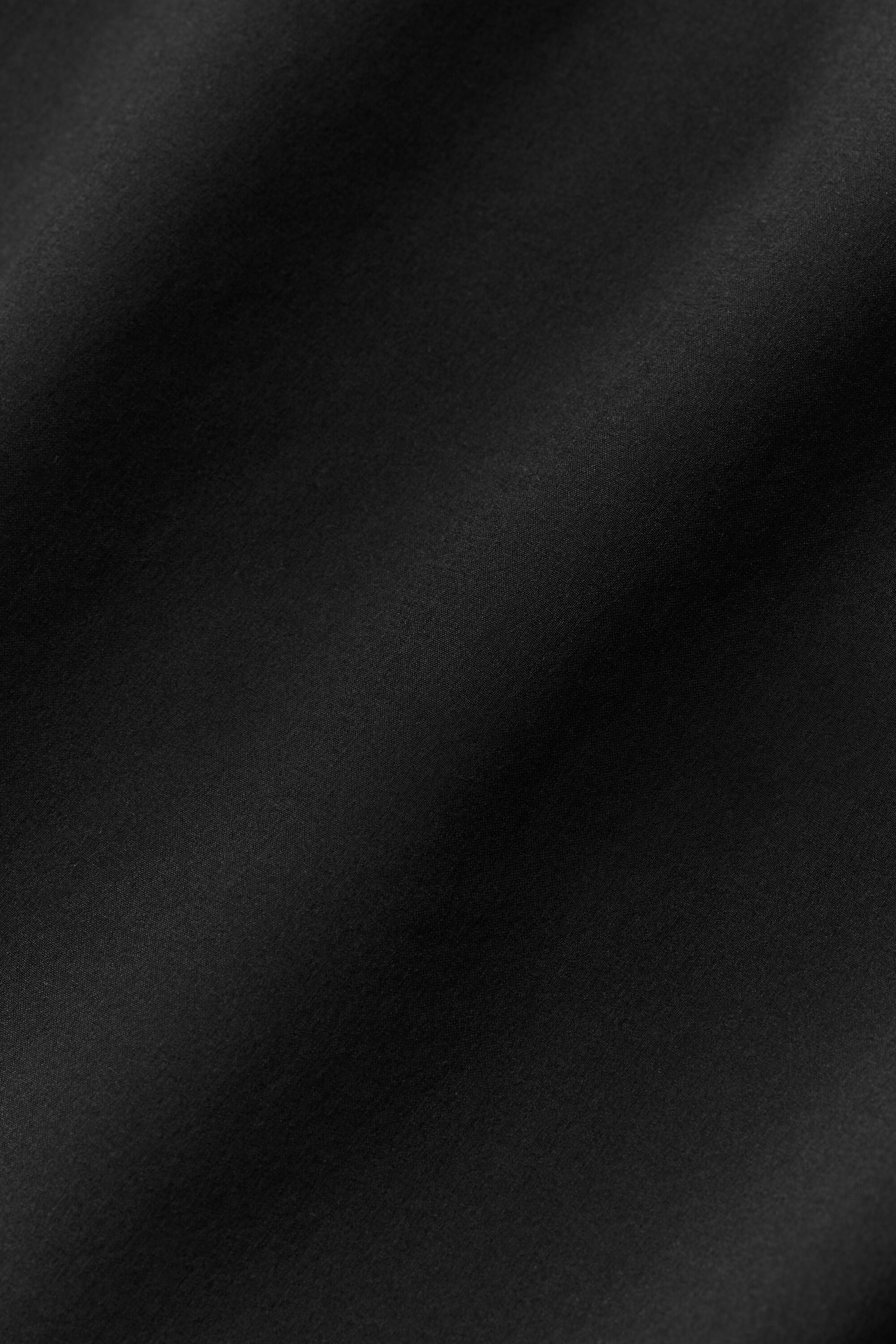 Cropped Connection Tank - Black image 6