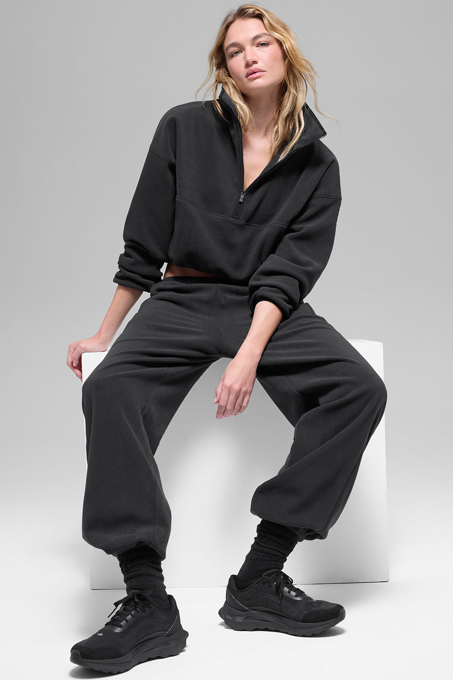 Polar Fleece Retreat Cover Up - Black image 4