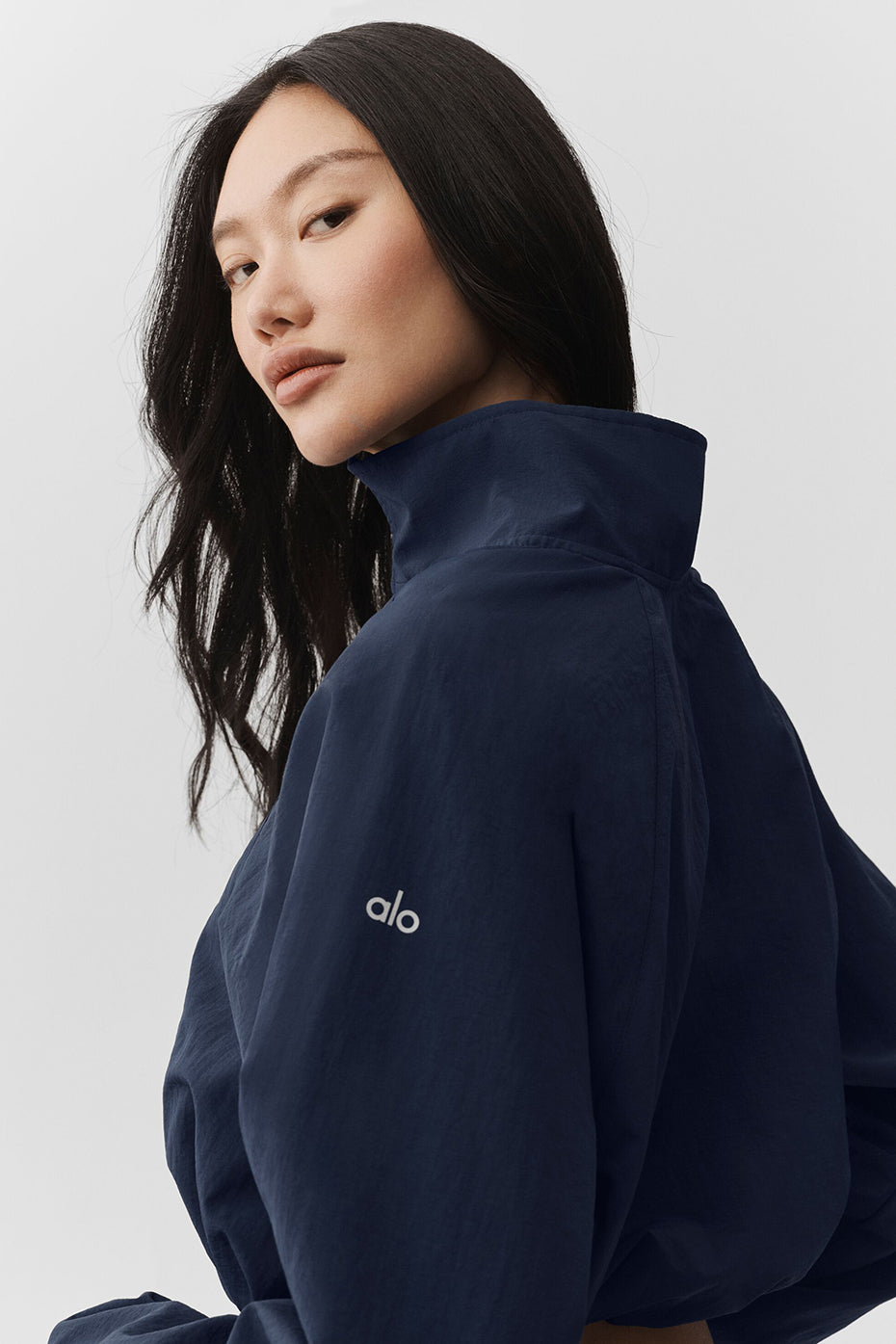 Cropped 1/4 Zip Alumni Pullover - Navy image 4