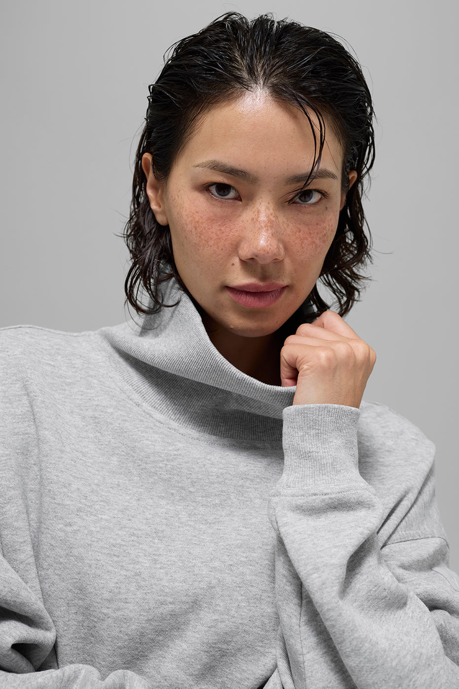 Hazy Mock Neck Pullover - Athletic Heather Grey image 4