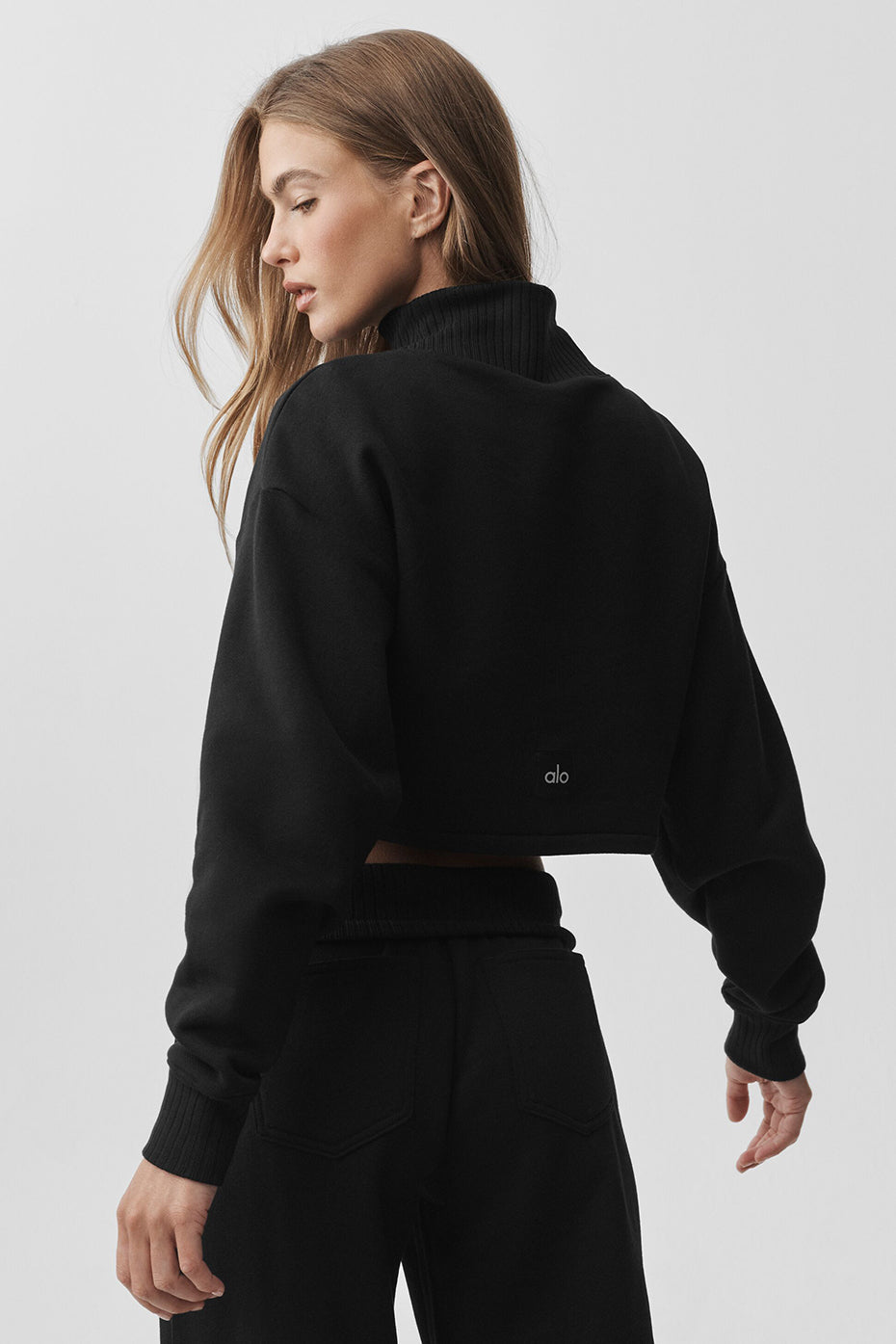 Cropped Serenity Coverup - Black image 3