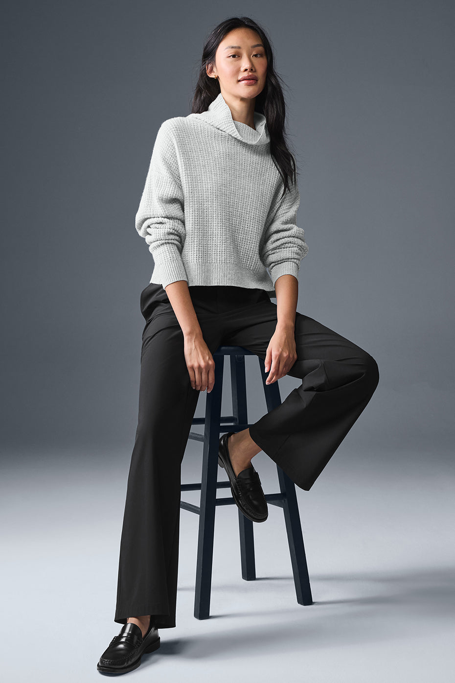 Cashmere Plush Waffle Turtleneck Pullover - Athletic Heather Grey image 5
