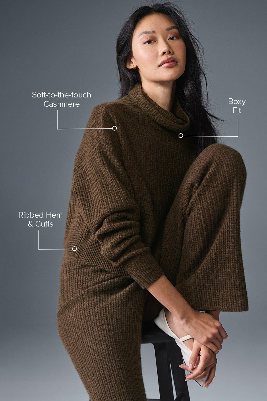 Cashmere Plush Waffle Turtleneck Pullover - Espresso image 2