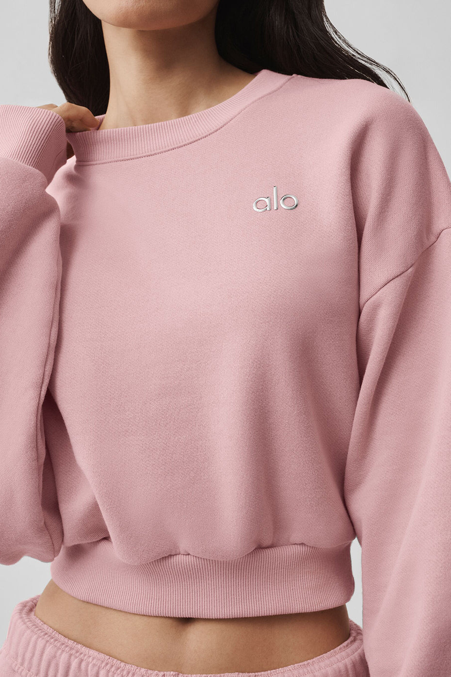 Cropped Accolade Crewneck - Vintage Pink image 4