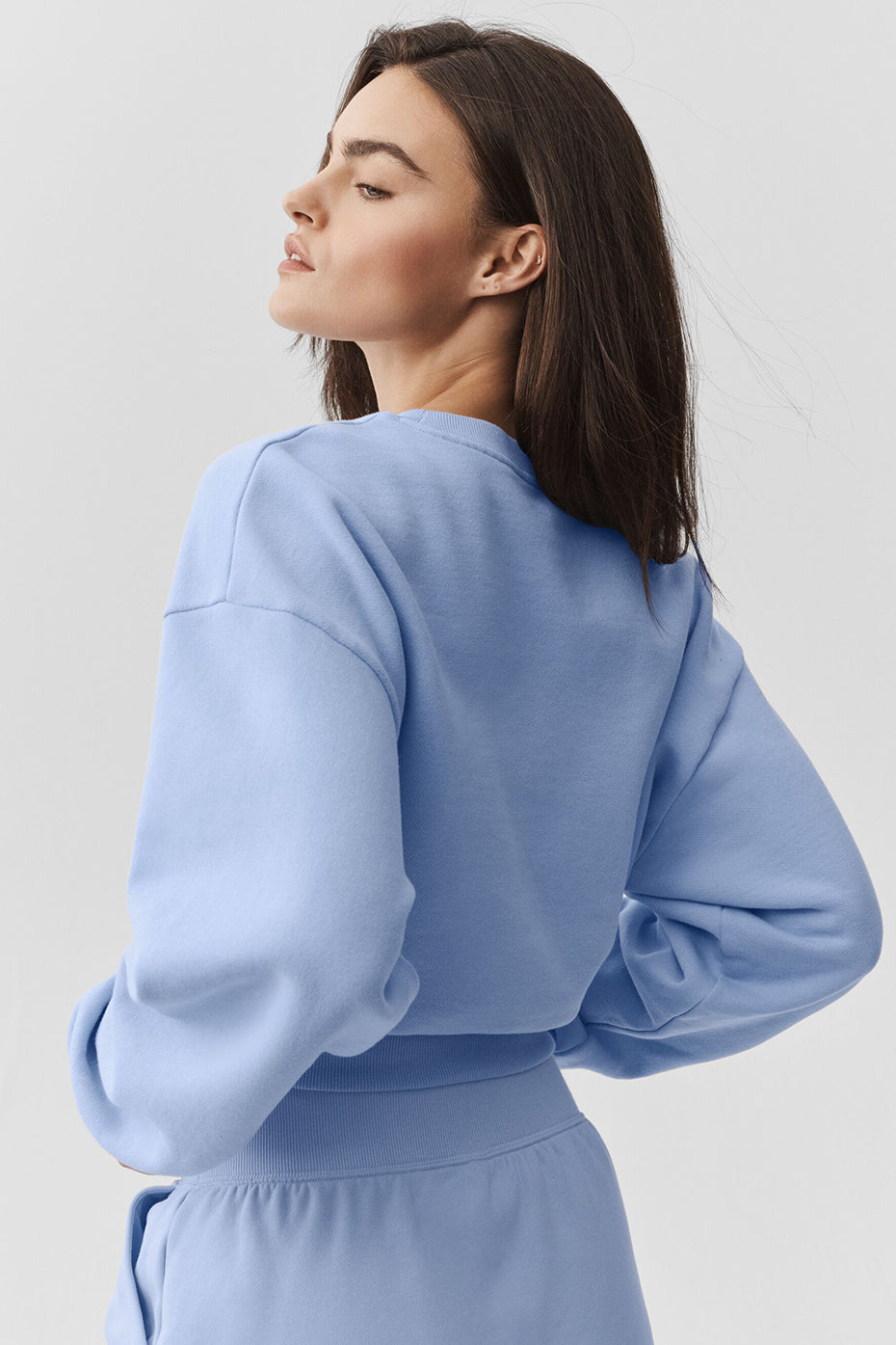 Cropped Accolade Crewneck - Light Provence Blue image 2