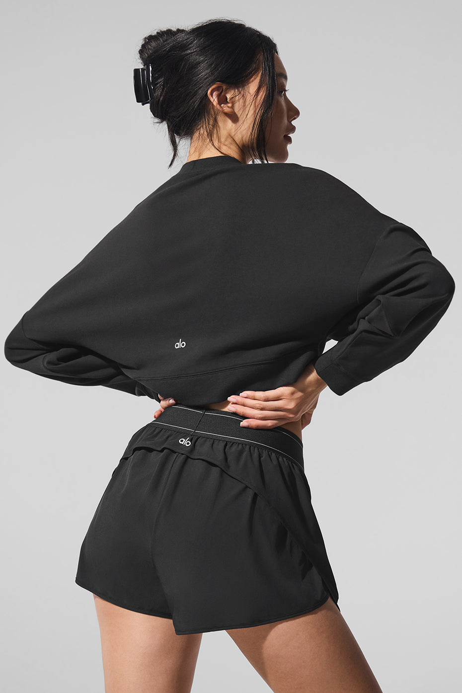 Cropped Sway Crew Neck Pullover - Black image 4