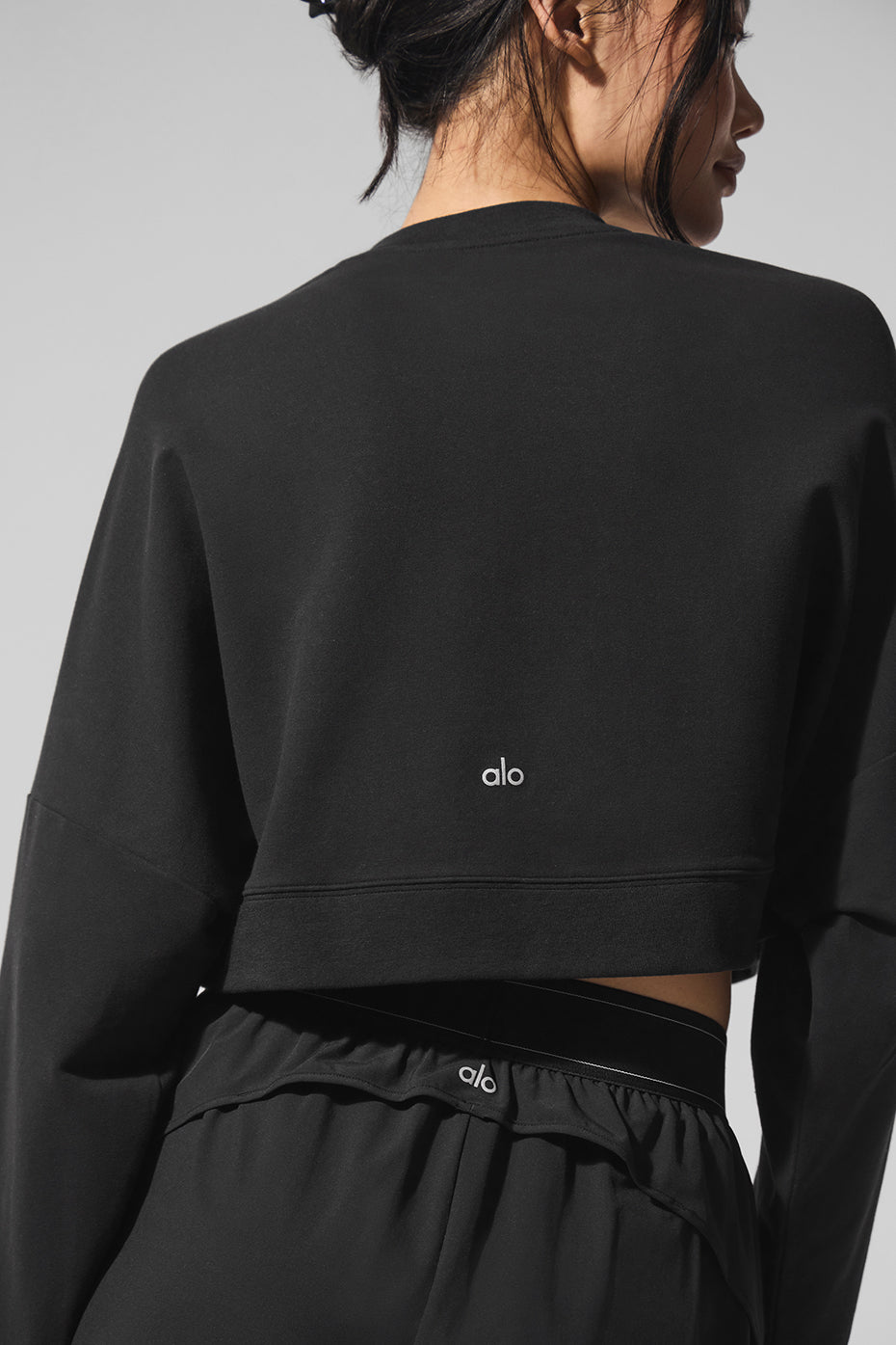 Cropped Sway Crew Neck Pullover - Black image 6