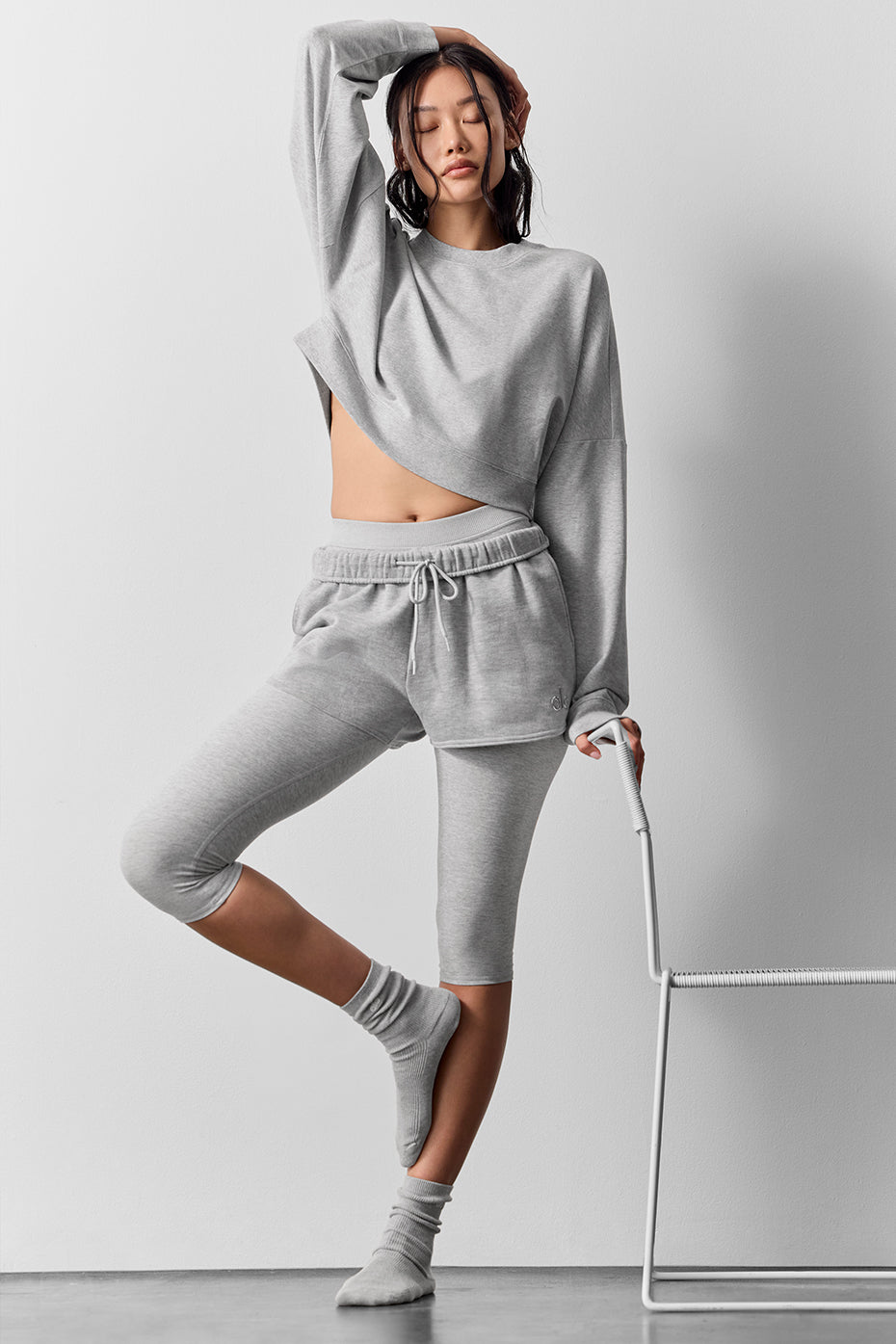 Cropped Sway Crew Neck Pullover - Athletic Heather Grey image 6