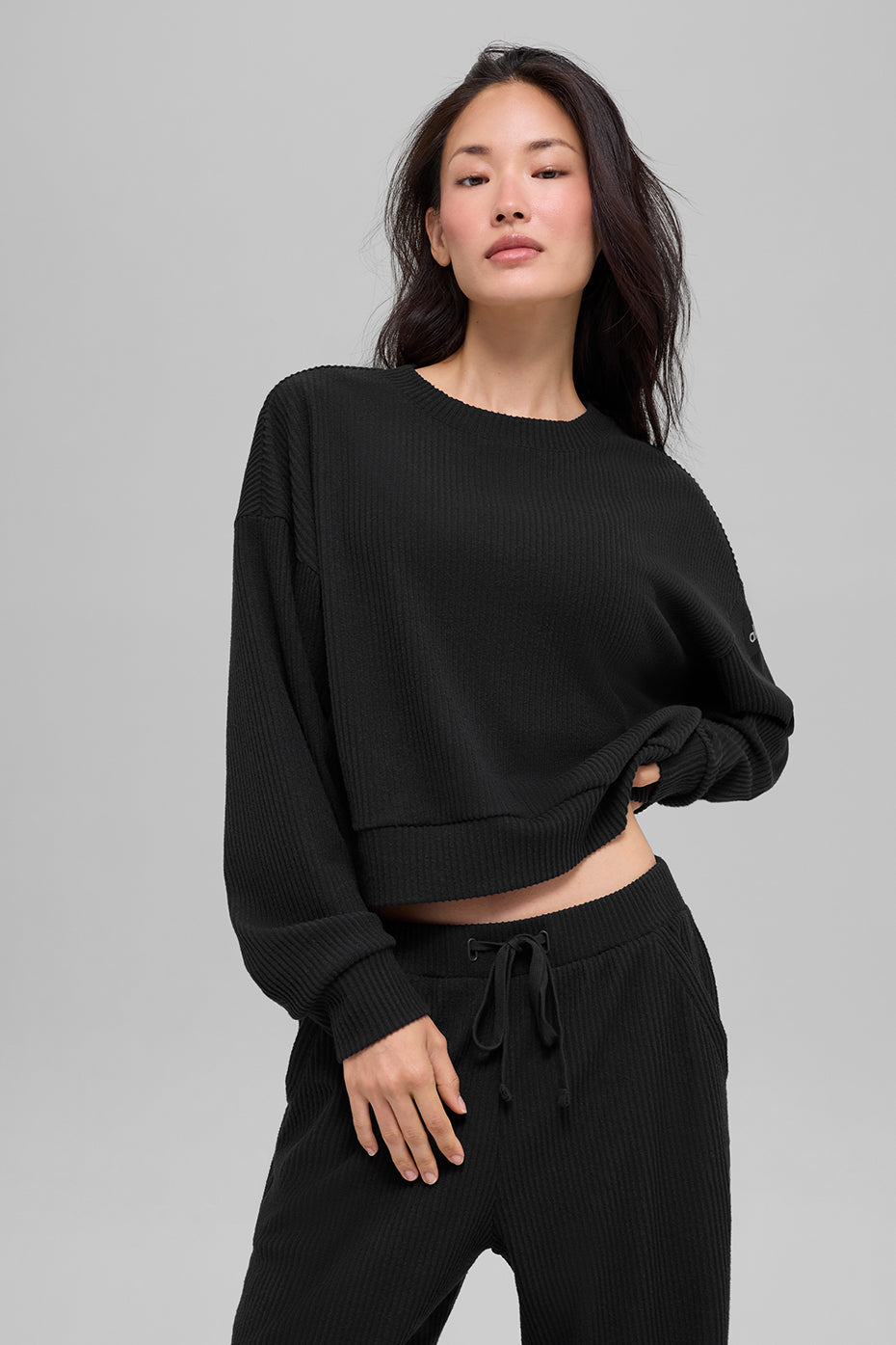 Muse Crew Neck Pullover - Black image 1