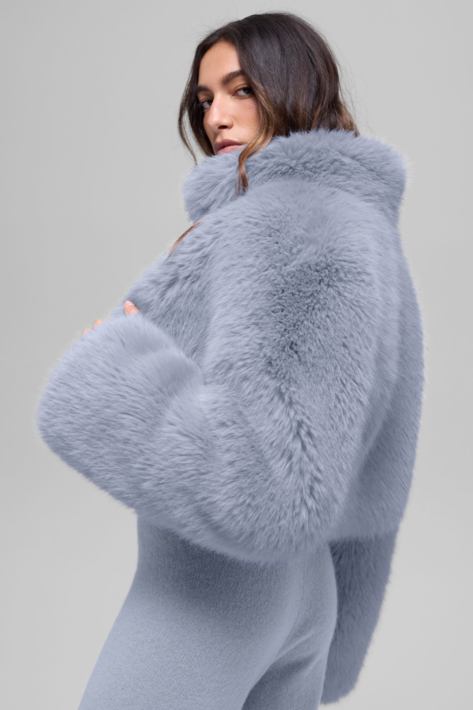 Opulent Faux Fur Cropped Jacket - Winter Frost image 3