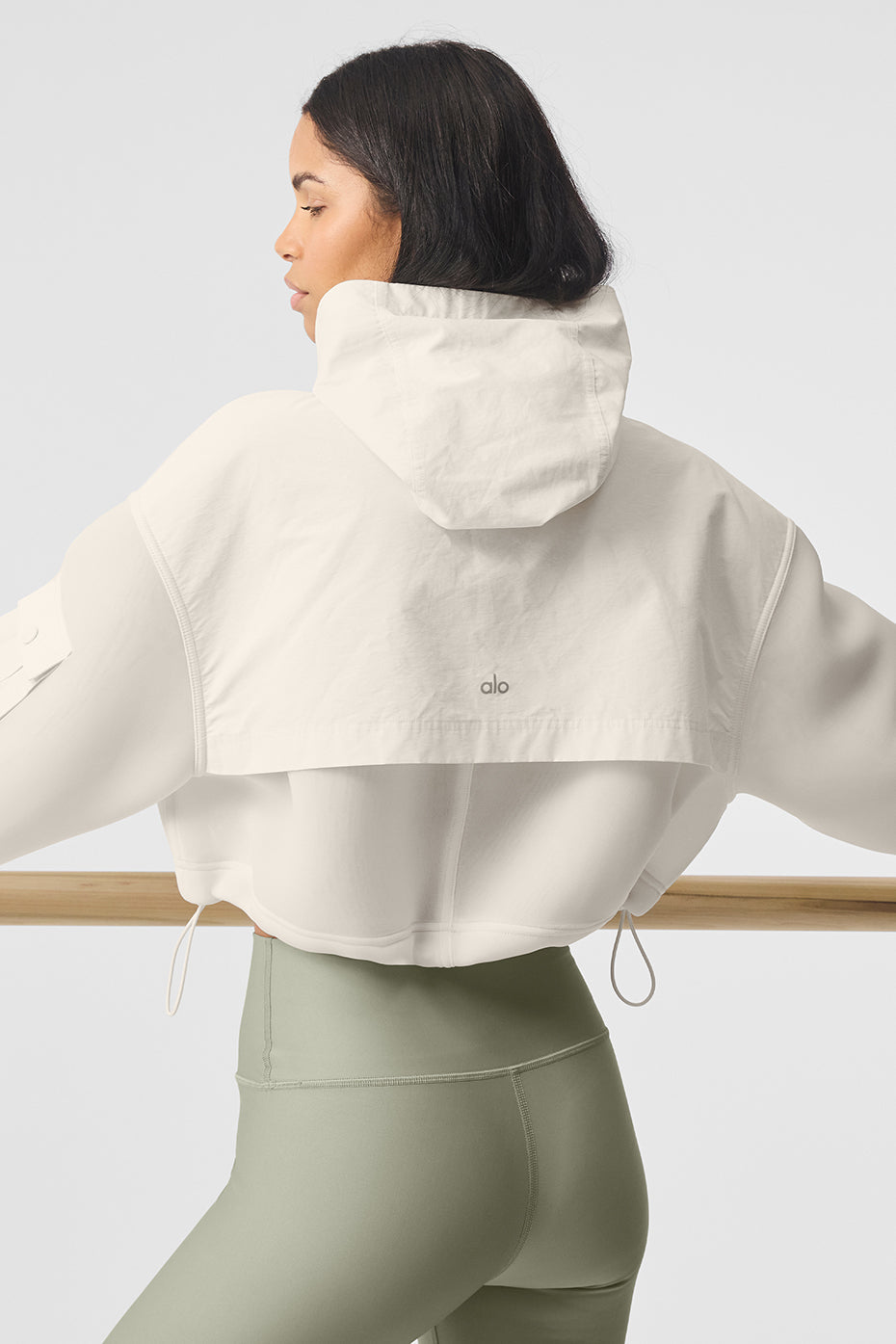Cropped Engage Cargo Parka - Ivory image 3