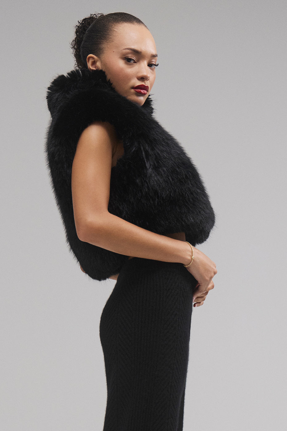 Opulent Faux Fur Cropped Vest - Black image 3