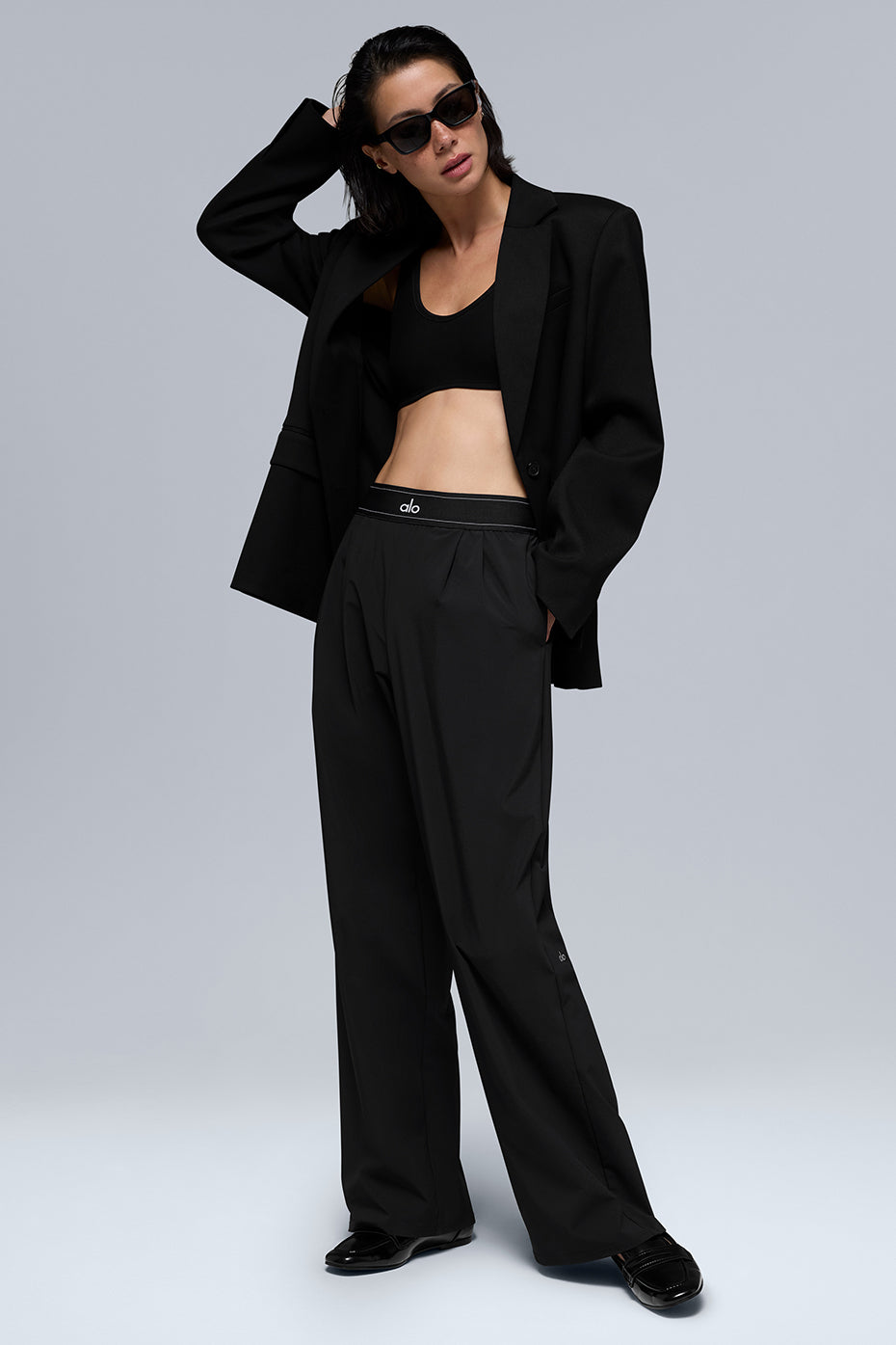 First-Class Blazer - Black image 5