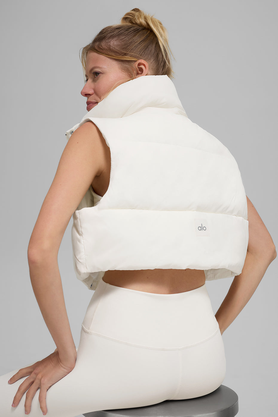 Cropped Gold Rush Puffer Vest - Ivory image 2