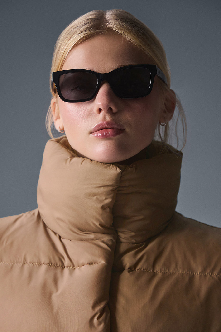 Cropped Gold Rush Puffer Vest - Toasted Almond image 5