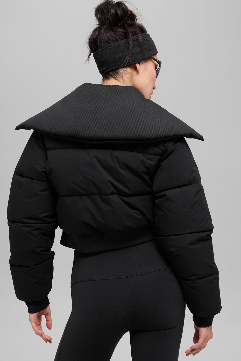 Captivate Puffer - Black image 2